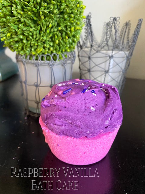 RASPBERRY VANILLA BATH CAKE